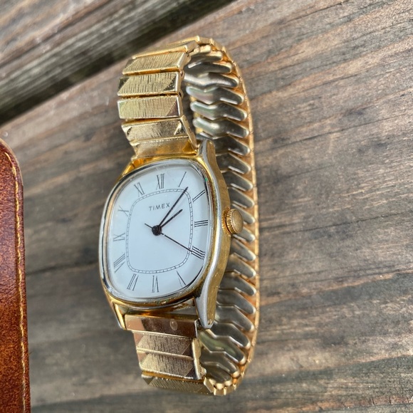 Vintage Timex Manual 1970s Men’s Watch Runs - Picture 2 of 5